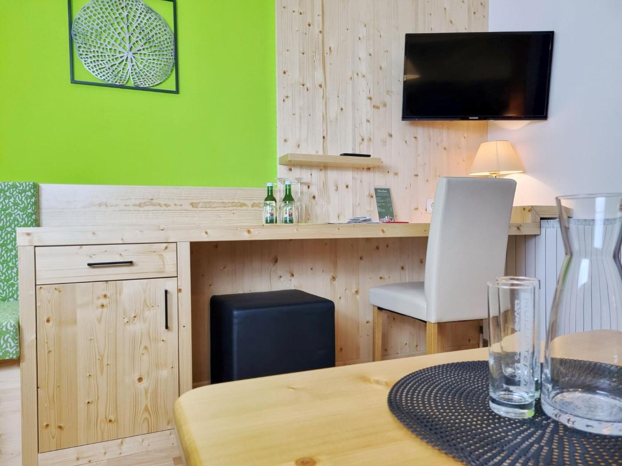 Cafe-Pension Kristall Hirschenwies 外观 照片